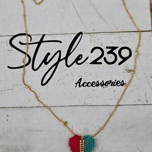 18kt Gold Plated Chain Adjustable Necklace with Red and Teal Heart Pendant